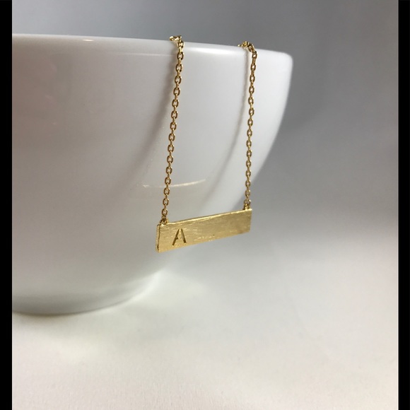 Jewelry - ❤️ NEW GOLD HORIZONTAL PENDANT INITIALS NECKLACE
